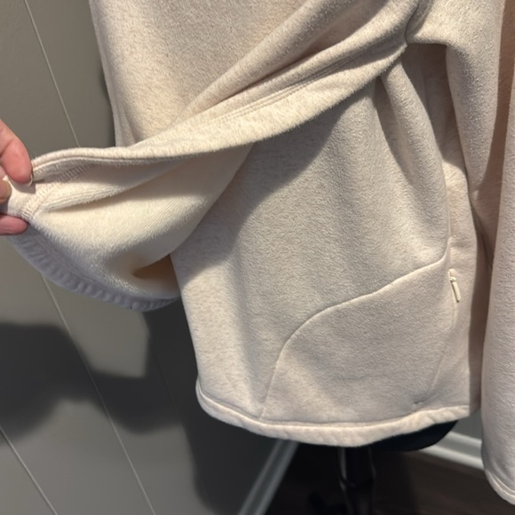 ATHLETA heather ivory high rose gold diagonal zipper neckline sweatshirt top. Sm - Picture 9 of 10